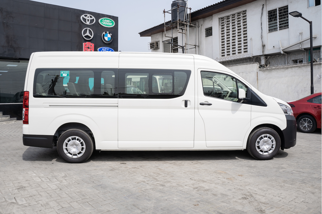 Toyota Hiace High Roof