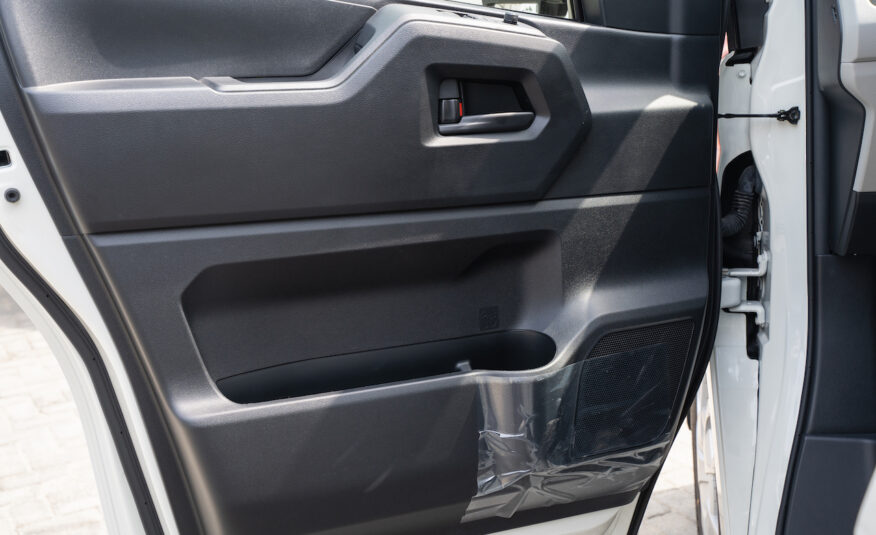 Toyota Hiace High Roof