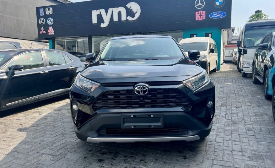 Toyota RAV4 XLE For Sale In Lagos