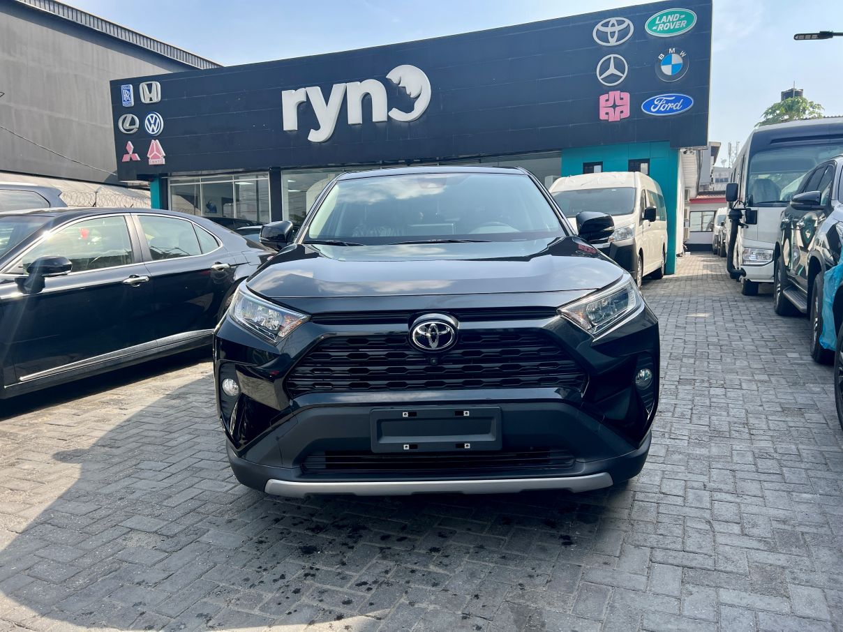Toyota RAV4 XLE For Sale In Lagos