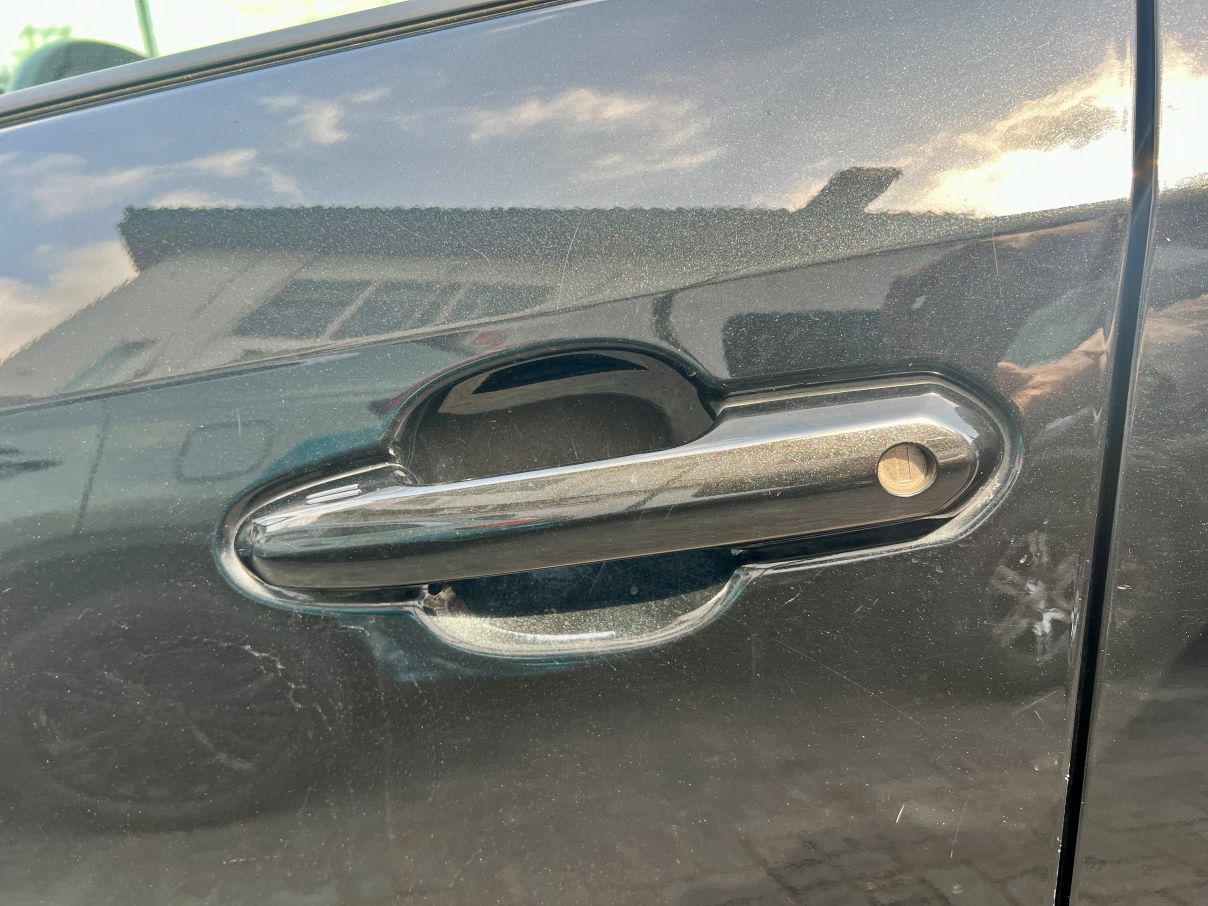 Toyota RAV4 XLE For Sale In Lagos