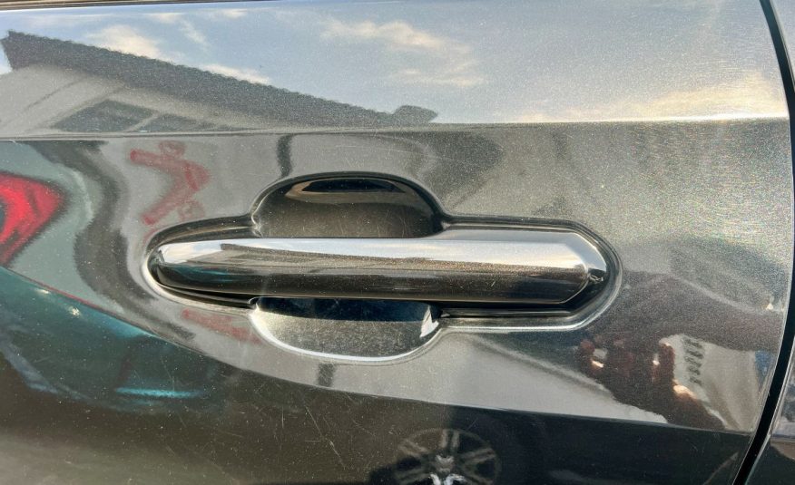 Toyota RAV4 XLE For Sale In Lagos