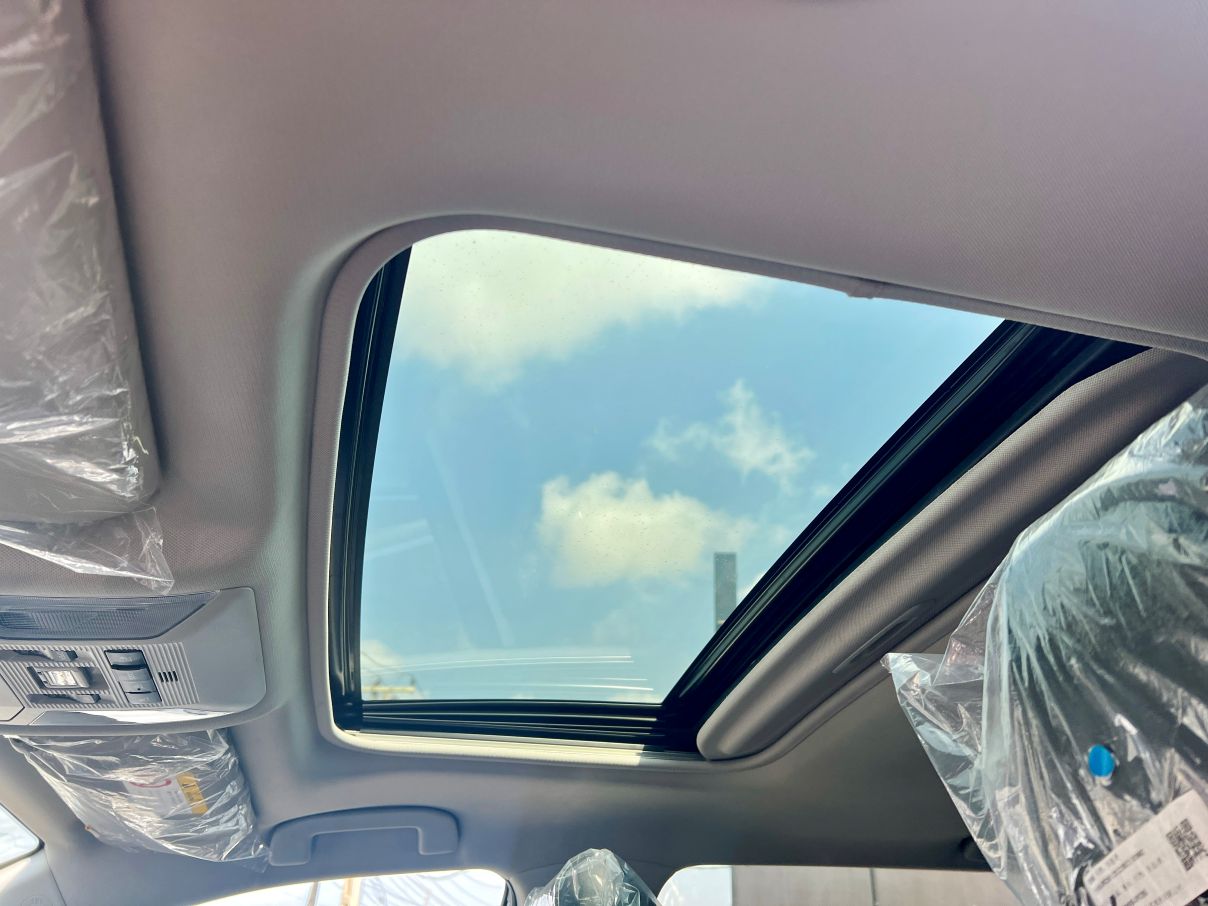 Toyota RAV4 XLE For Sale In Lagos