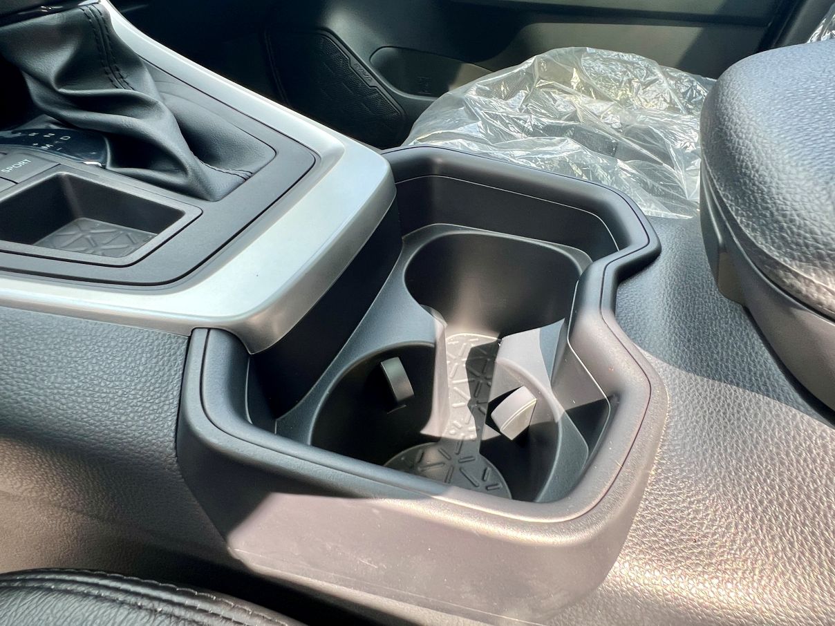 Toyota RAV4 XLE For Sale In Lagos