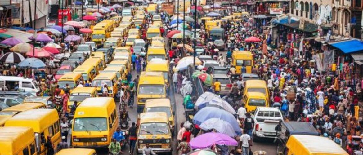 Tips For Stress-Free Driving in Nigerian Traffic