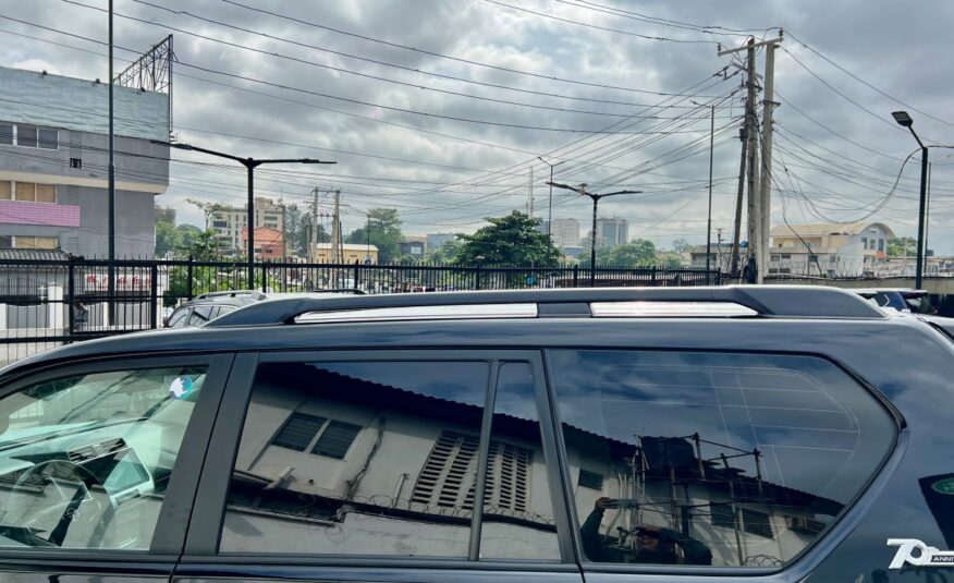 Toyota Landcruiser Prado VX