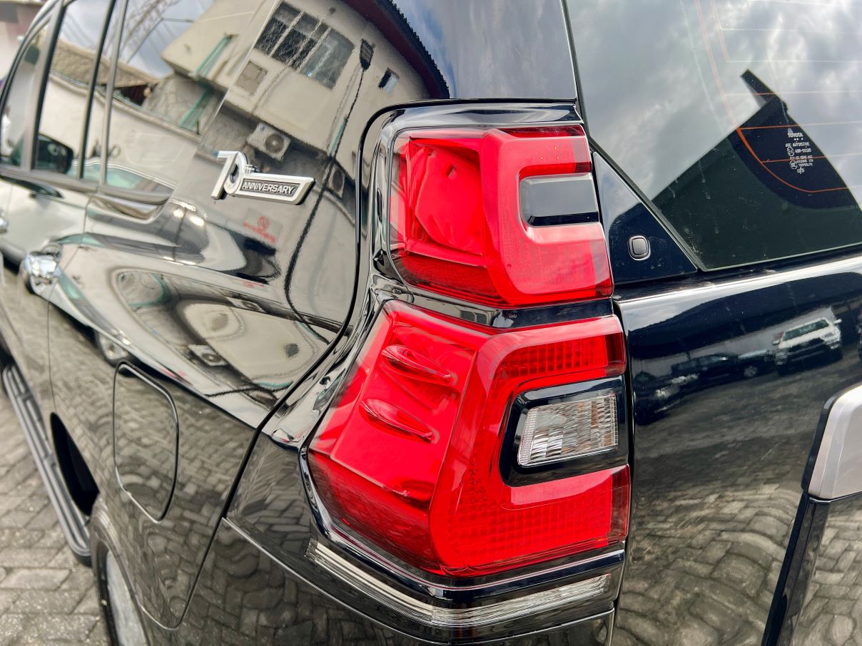 Toyota Landcruiser Prado VX