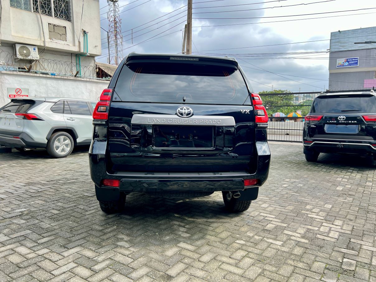 Toyota Landcruiser Prado VX