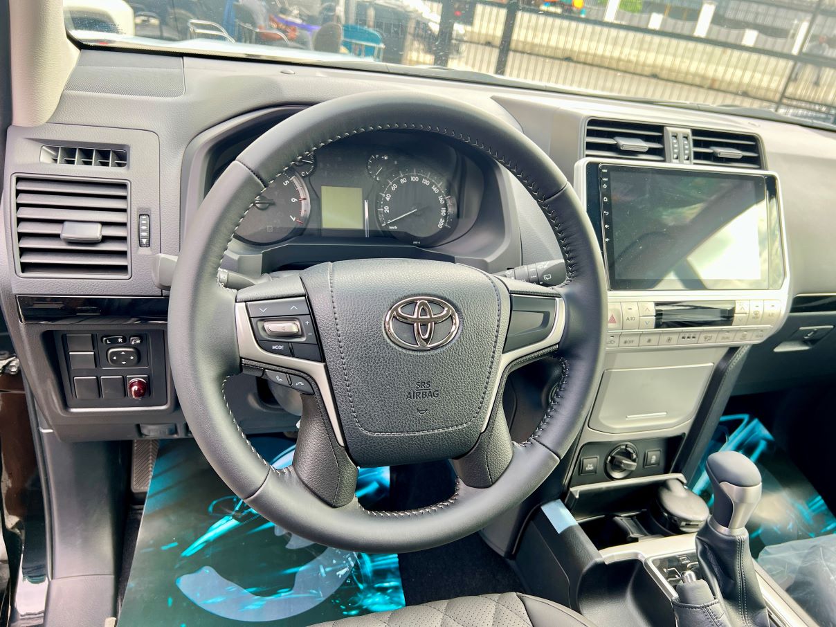 Toyota Landcruiser Prado VX
