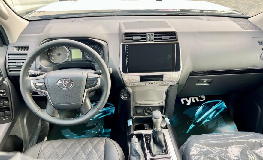 Toyota Landcruiser Prado VX