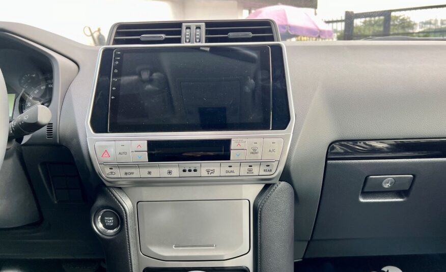 Toyota Landcruiser Prado VX