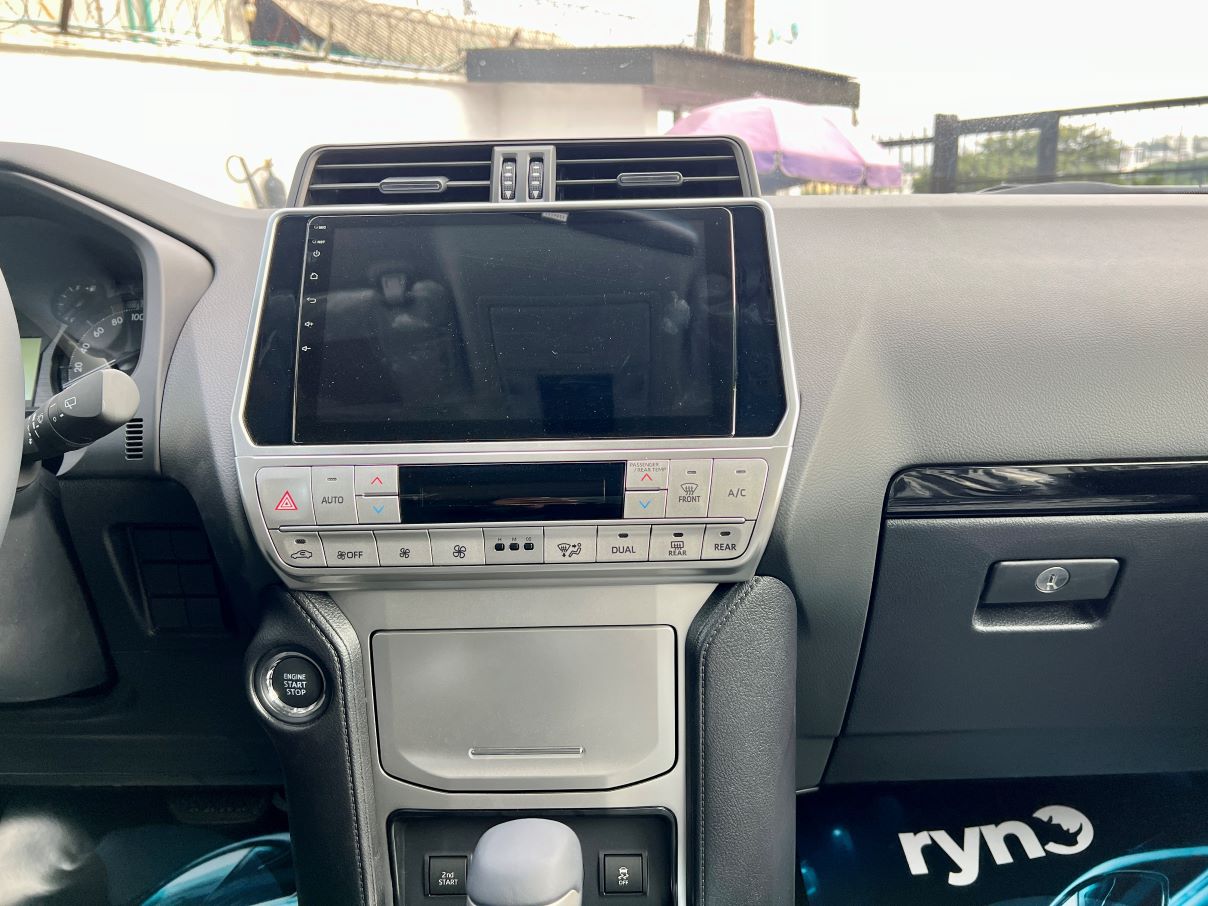 Toyota Landcruiser Prado VX