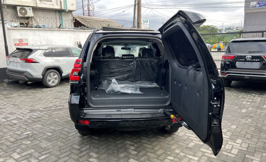 Toyota Landcruiser Prado VX