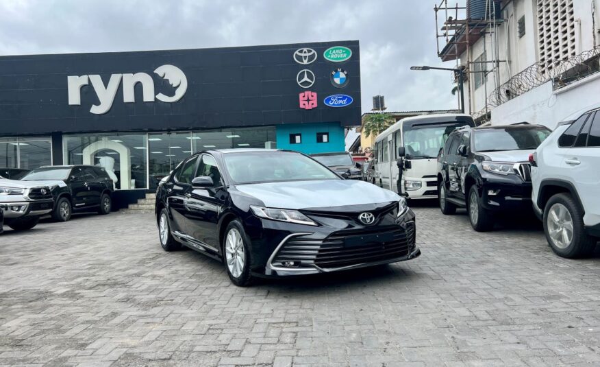 Toyota Camry XLE