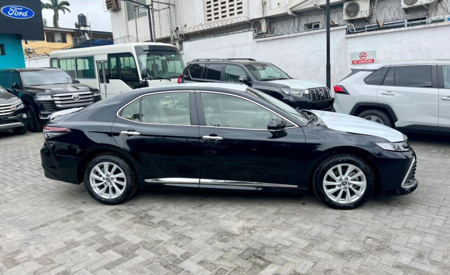 Toyota Camry XLE