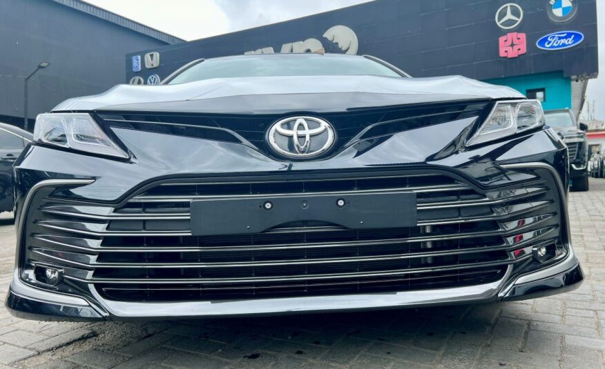 Toyota Camry XLE