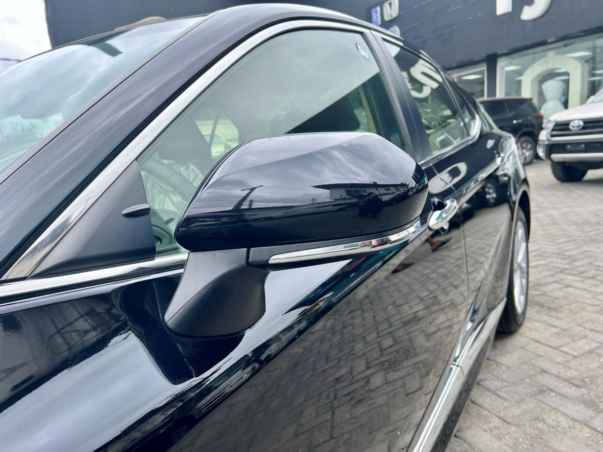 Toyota Camry XLE