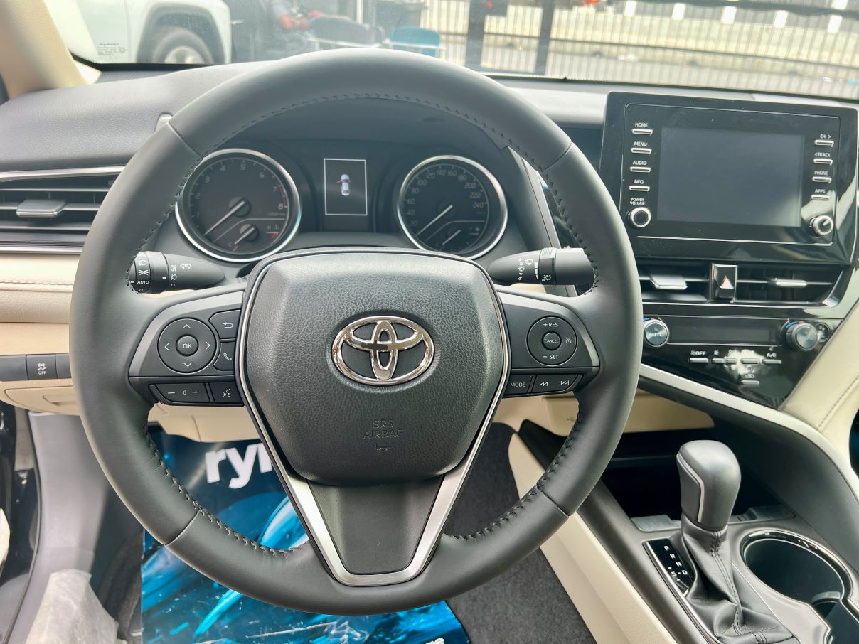 Toyota Camry XLE