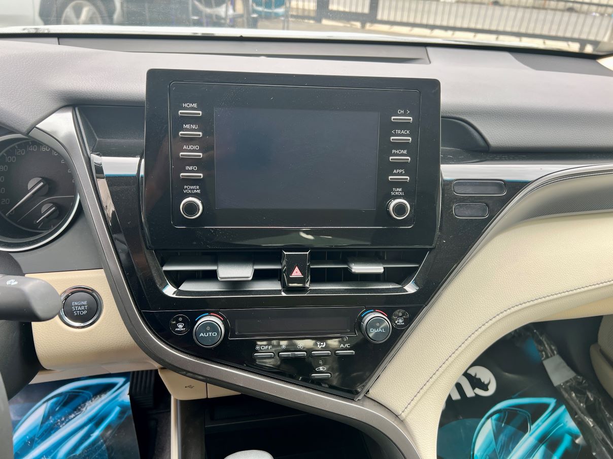 Toyota Camry XLE