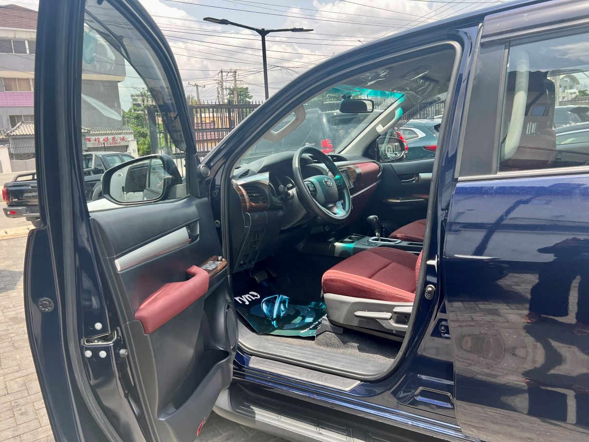 Toyota Hilux Premium For Sale In Lagos