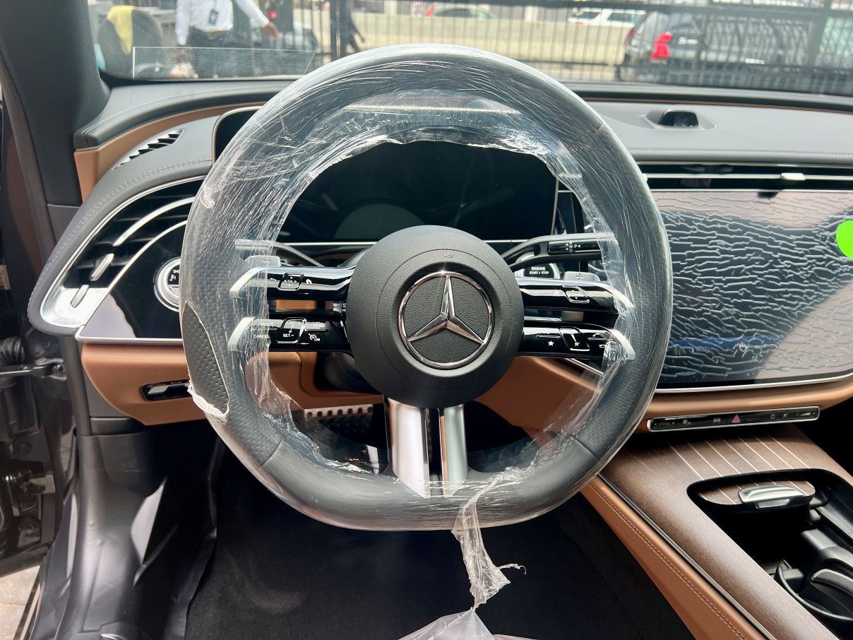 Mercedes-Benz E300 For Sale In Lagos, Nigeria
