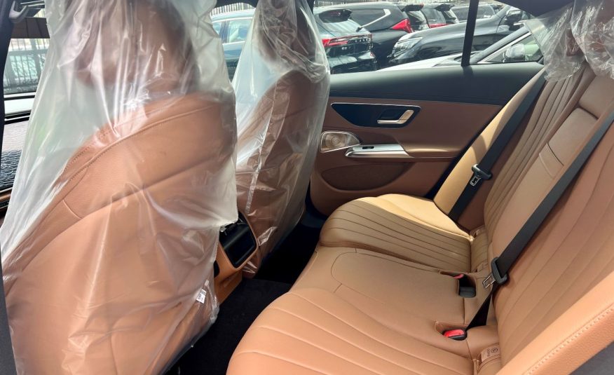 Mercedes-Benz E300 For Sale In Lagos, Nigeria