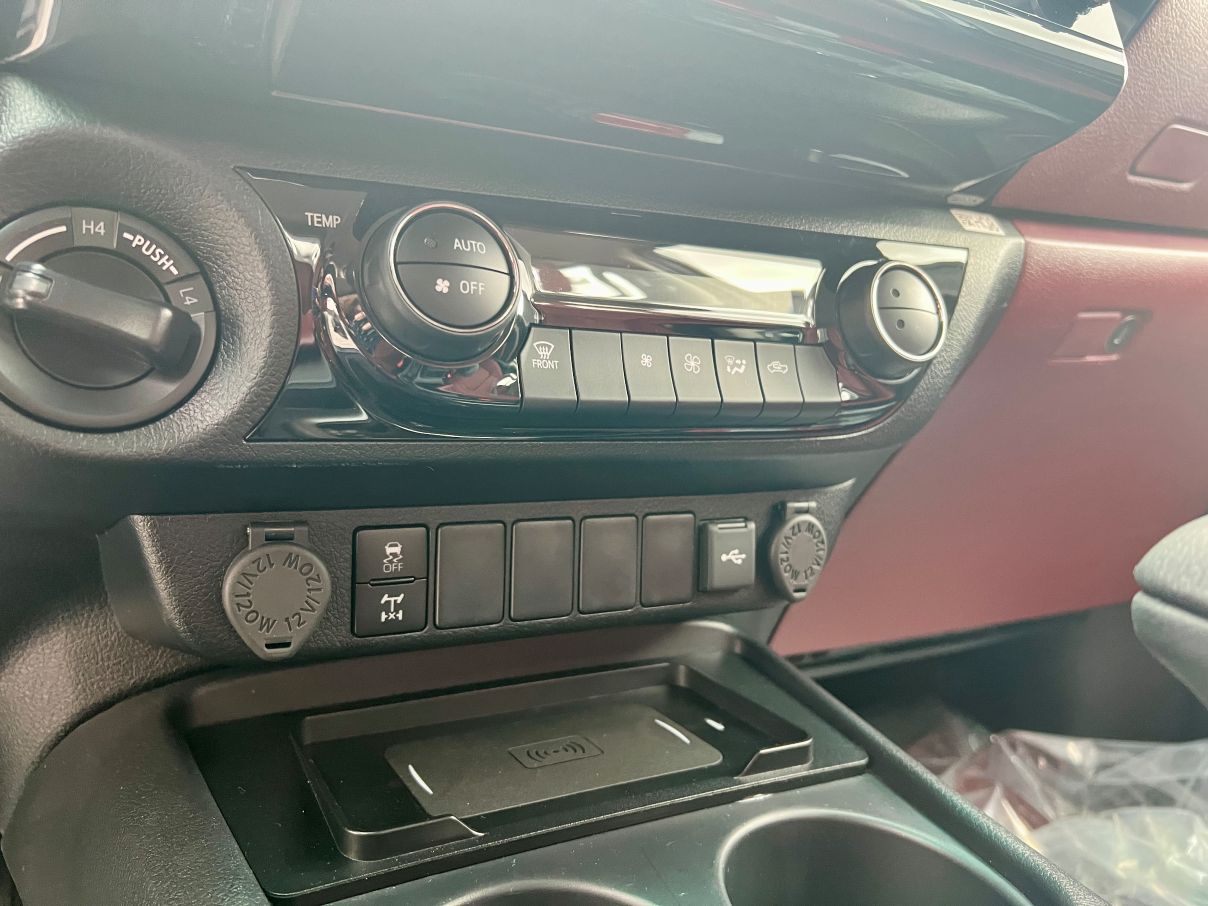 Toyota Hilux Adventure For Sale In Lagos, Nigeria