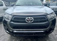 Toyota Hilux 2.7L For Sale In Lagos, Nigeria