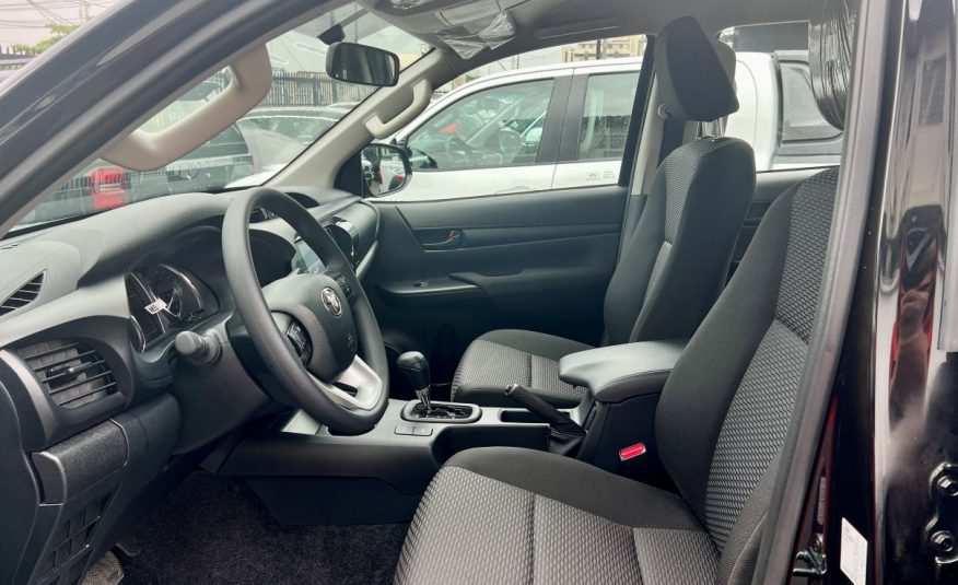Toyota Hilux 2.7L For Sale In Lagos, Nigeria