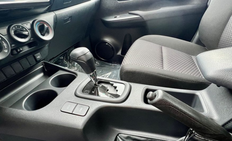 Toyota Hilux 2.7L For Sale In Lagos, Nigeria