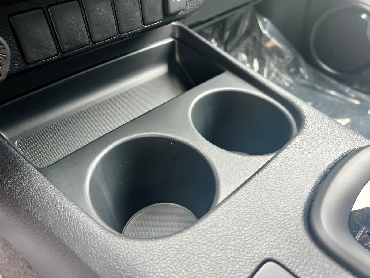 Toyota Hilux 2.7L For Sale In Lagos, Nigeria