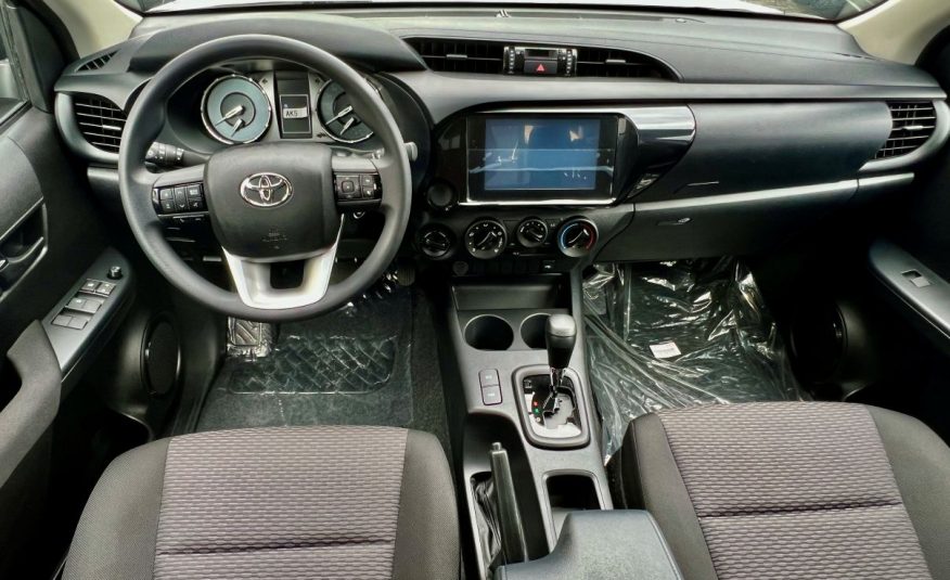 Toyota Hilux 2.7L For Sale In Lagos, Nigeria