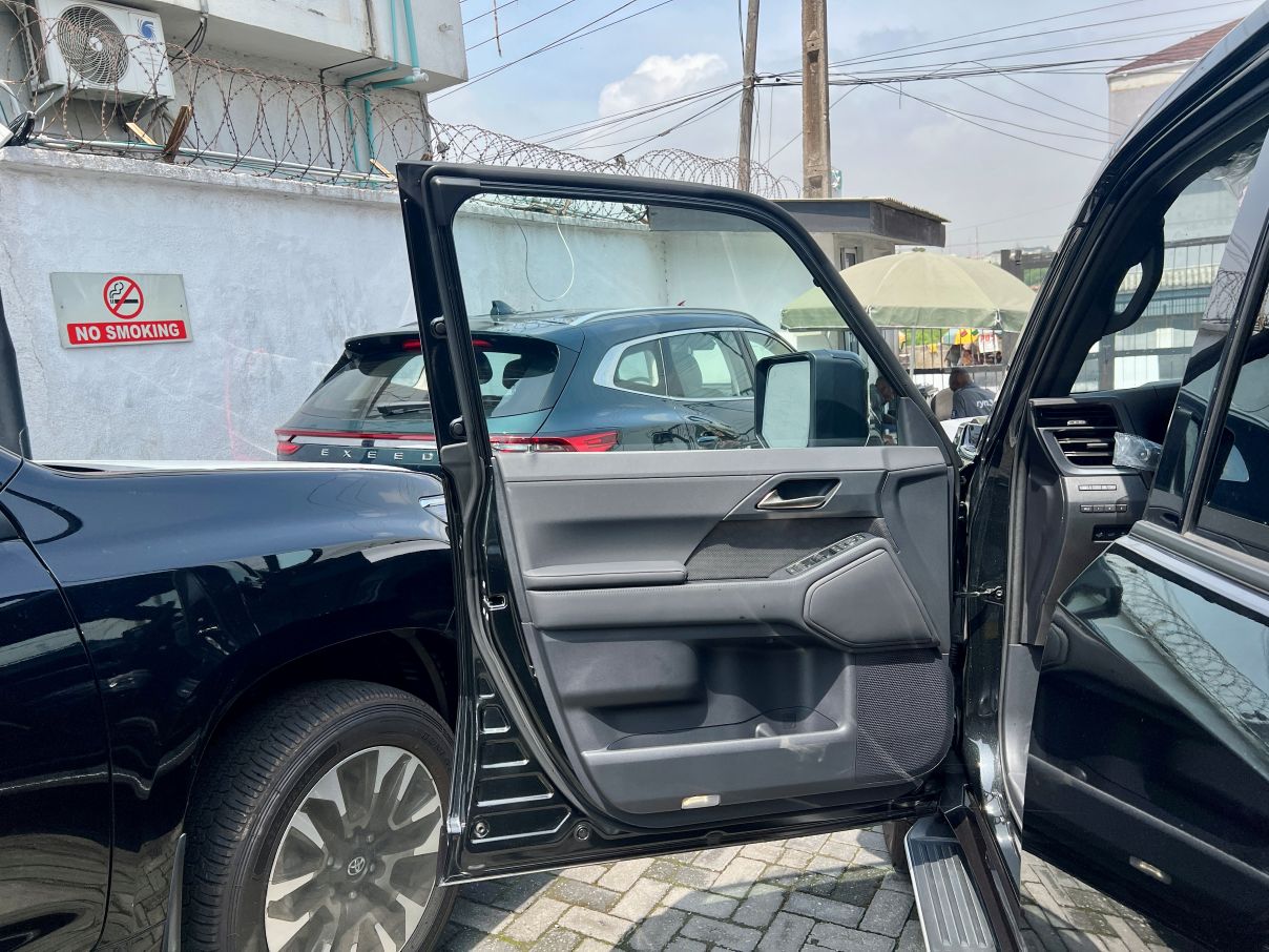 Lexus GX 550 For Sale In Lagos, Nigeria