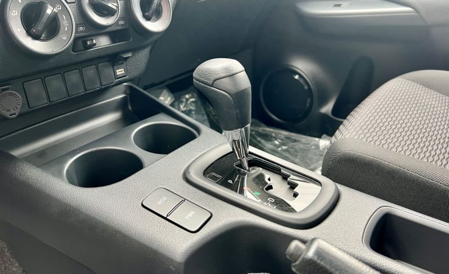Toyota Hilux 2.7L