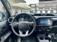 Toyota Hilux 2.7L