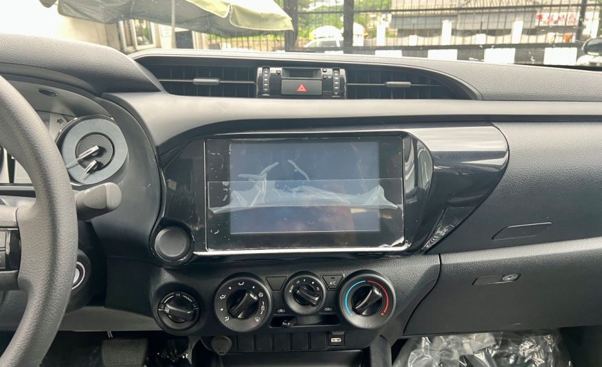 Toyota Hilux 2.7L