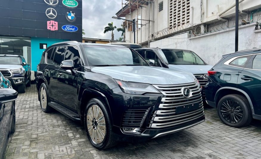 Lexus LX 600 Signature