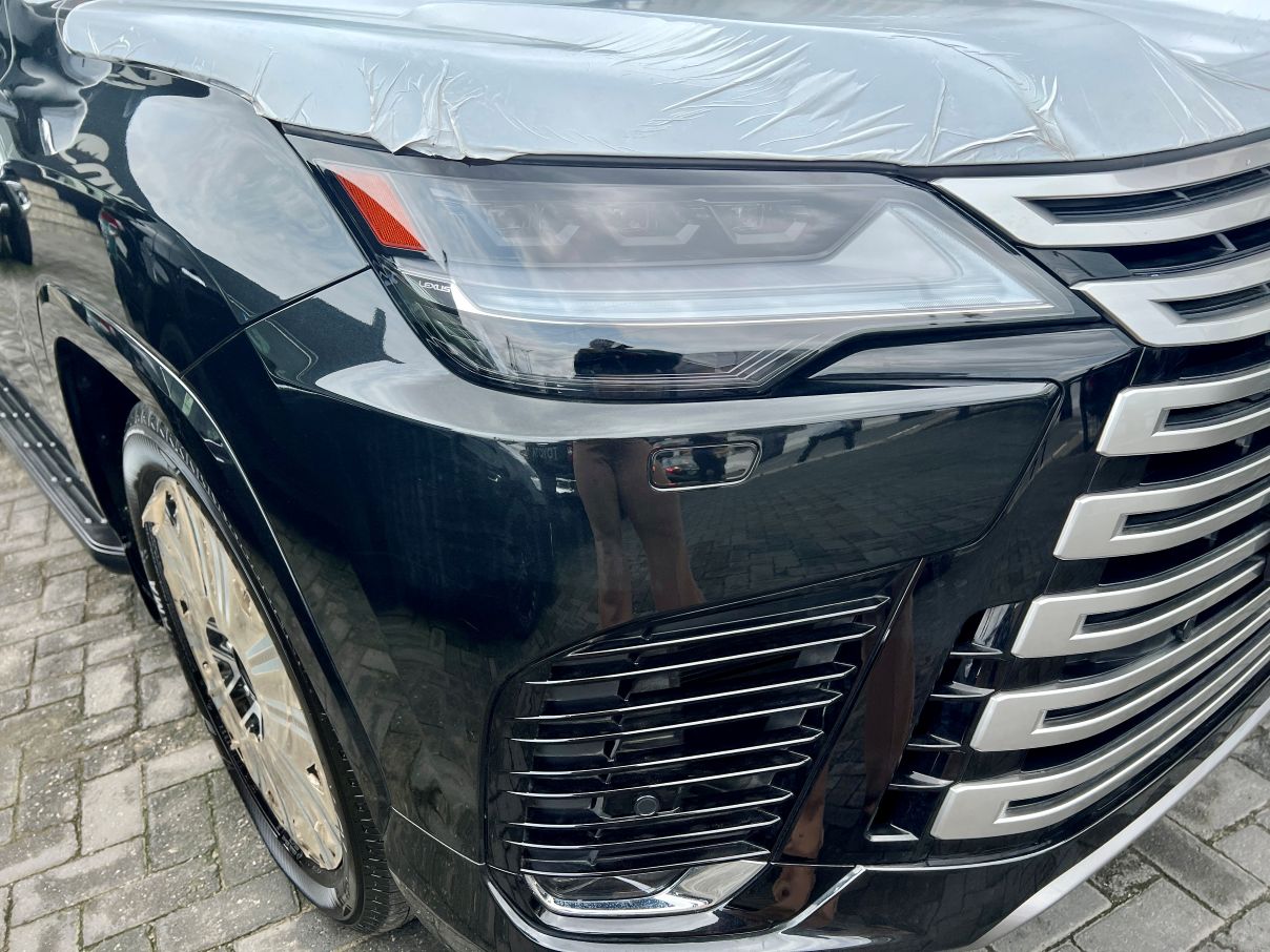 Lexus LX 600 Signature