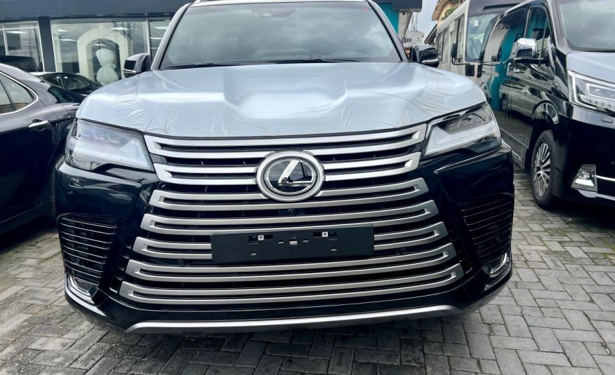 Lexus LX 600 Signature