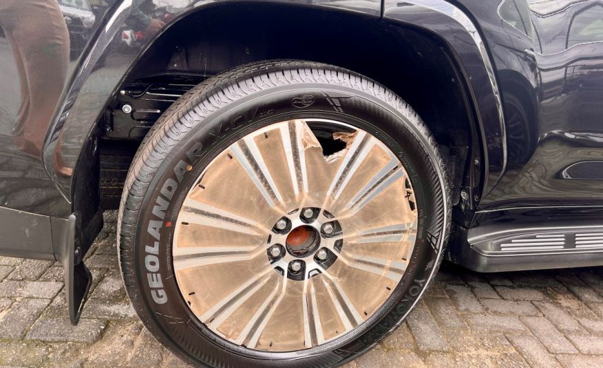 Lexus LX 600 Signature