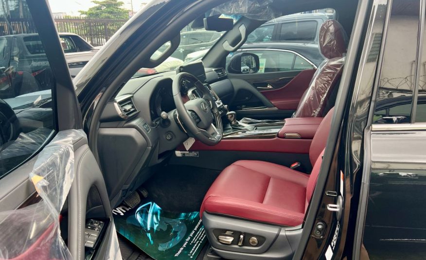 Lexus LX 600 Signature