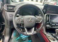 Lexus LX 600 Signature