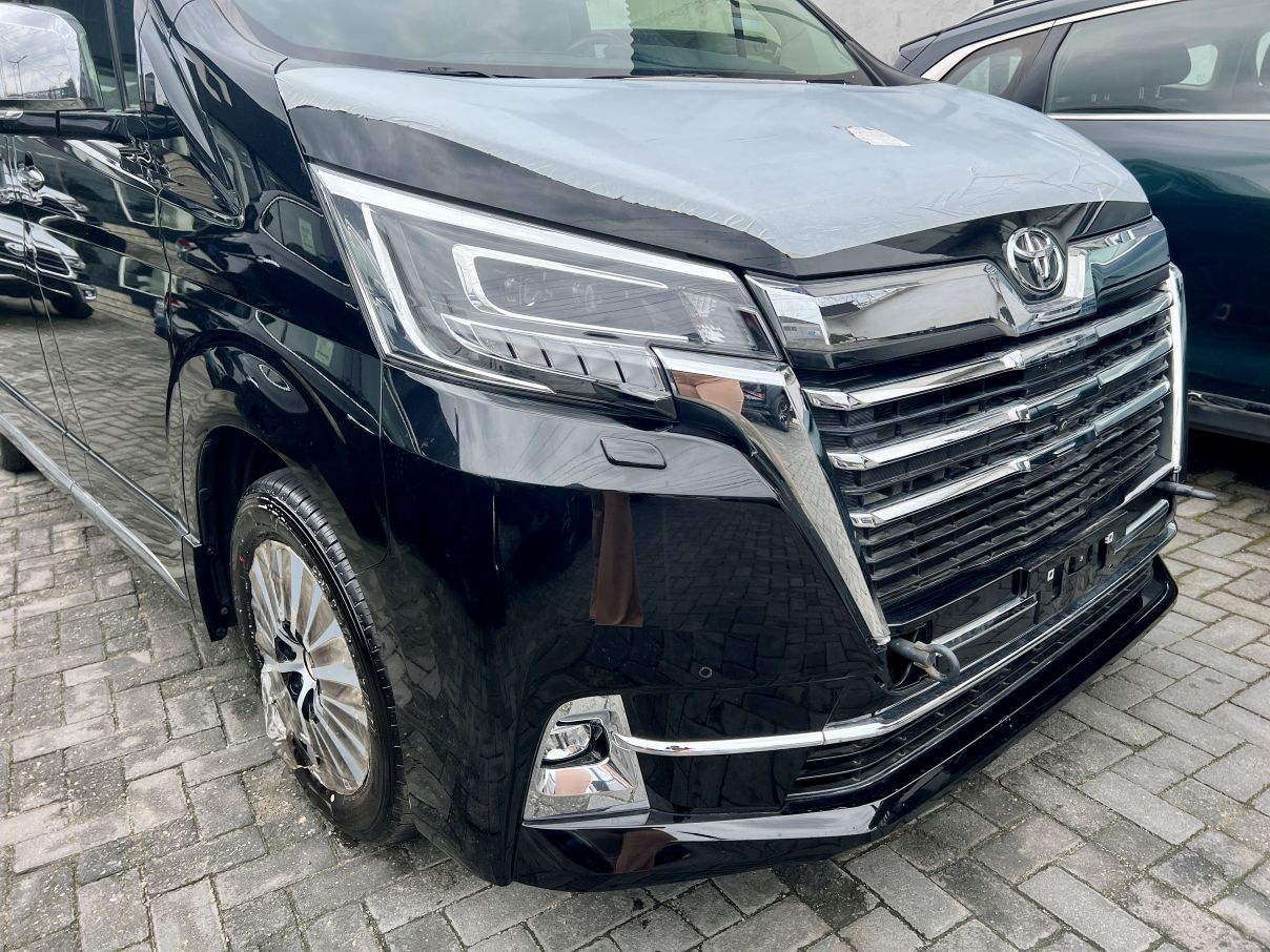 Toyota Granvia