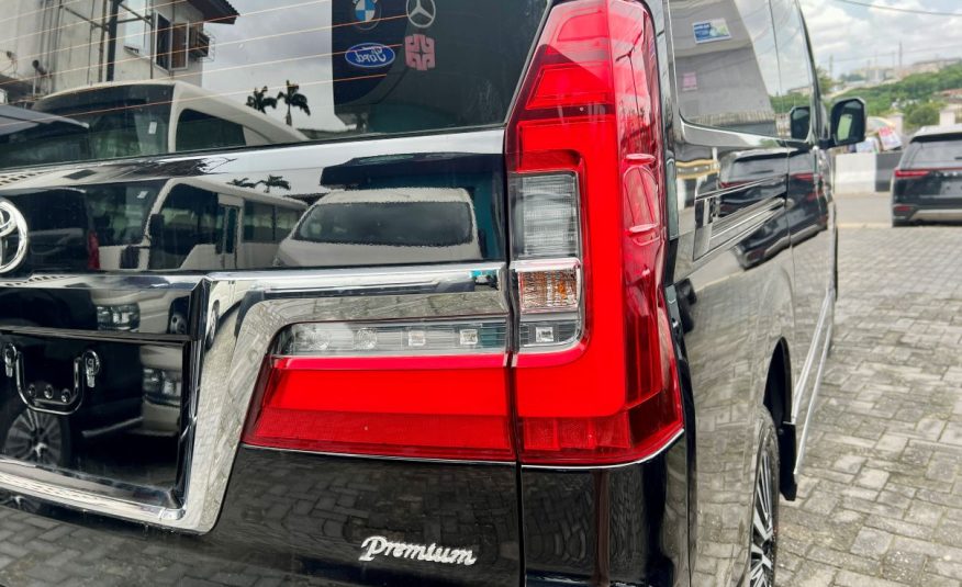 Toyota Granvia