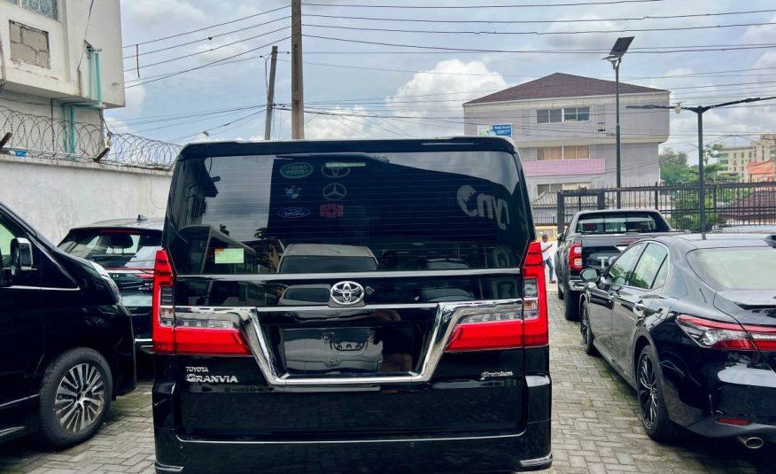 Toyota Granvia