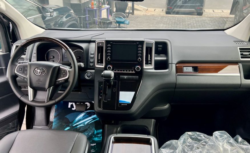 Toyota Granvia