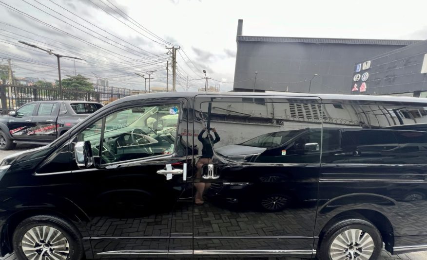 Toyota Granvia