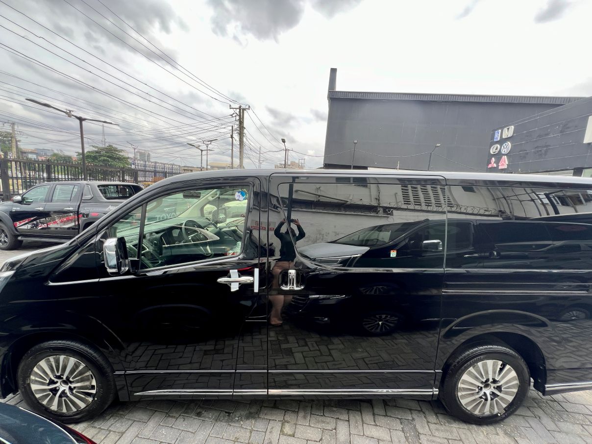 Toyota Granvia