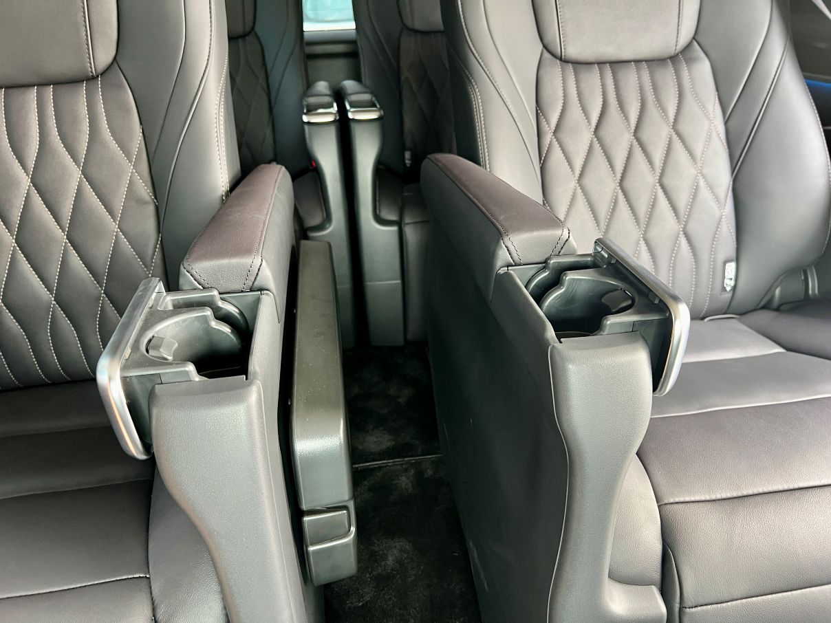 Toyota Granvia
