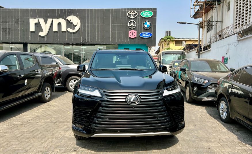 Lexus LX 600 Signature